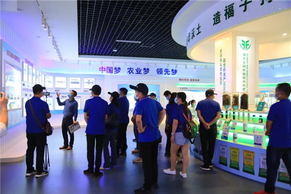 论道百倍邦 智瞰新未来-肥料大鳄新洋丰核心客户团凯时娱乐生物考察行