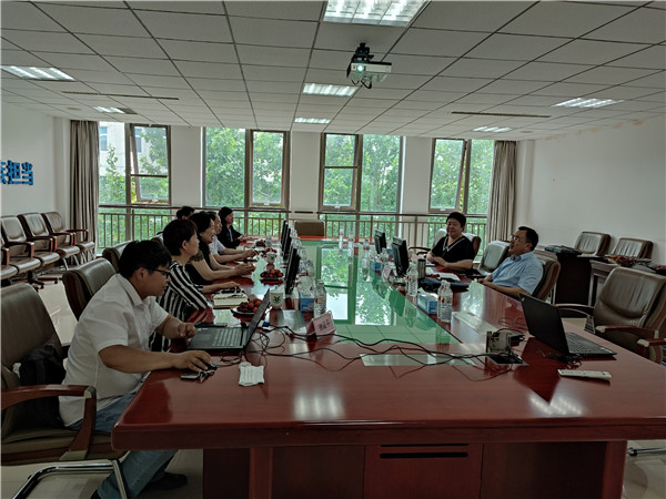 农业农村部微生物肥料和食用菌菌种质量监督检验测试中心李俊主任、姜昕主任来凯时娱乐公司调研、指导工作